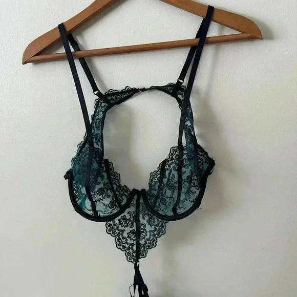 NWOT HAUTY Strappy Embroidered Mesh Thong Teddy in Nightshade  S - Picture 4 of 6